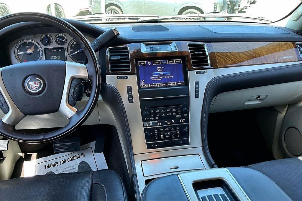 2014 Cadillac Escalade Platinum Edition