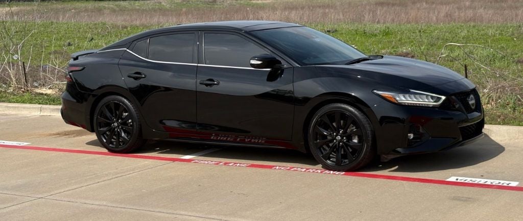 2023 Nissan Maxima SR