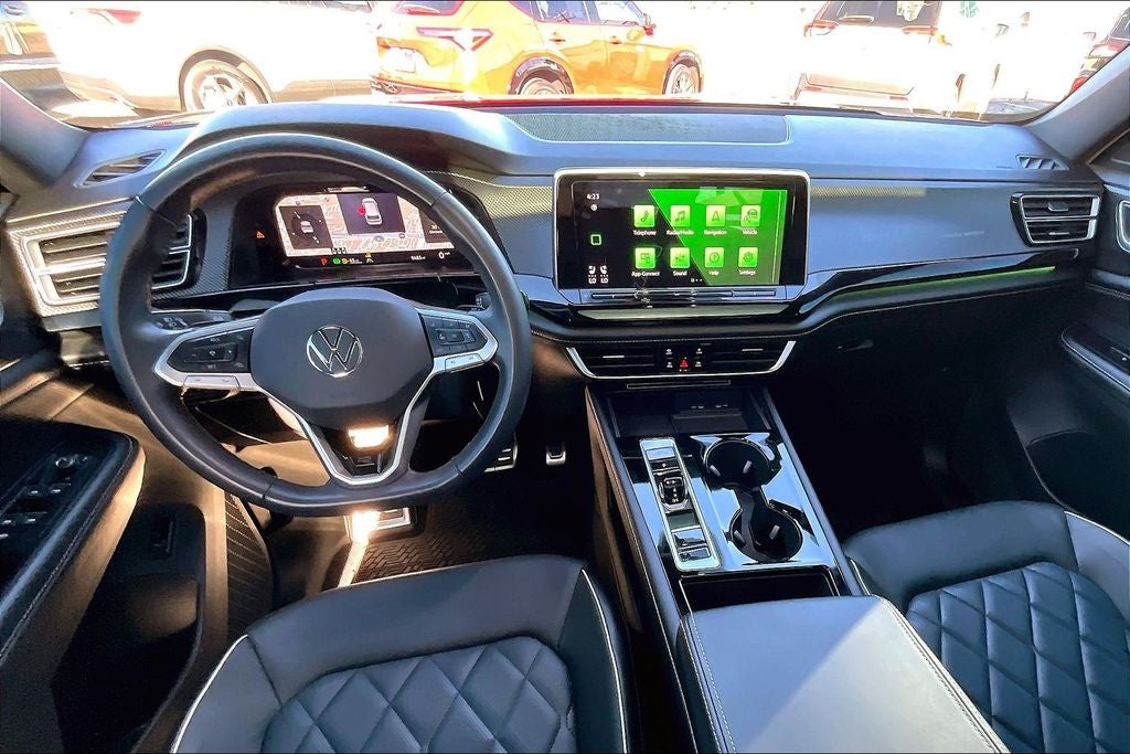 2024 Volkswagen Atlas Cross Sport 2.0T SEL Premium R-Line