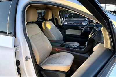 2021 Ford Edge SE