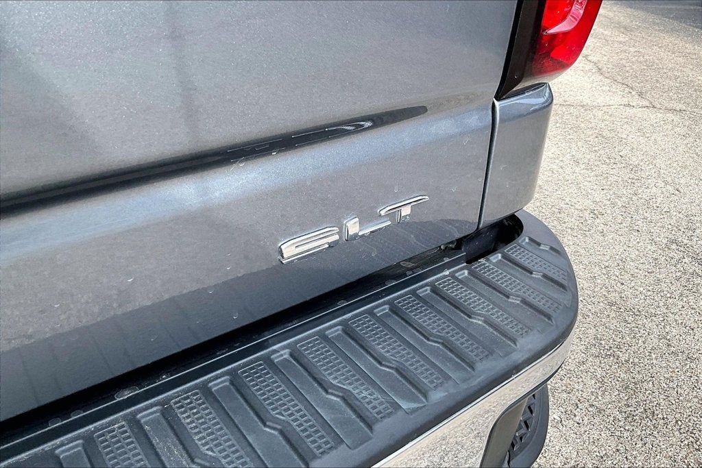 2021 GMC Sierra 1500 SLT