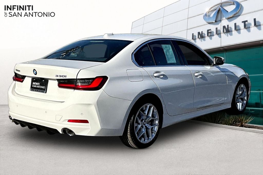 2025 BMW 3 Series 330i