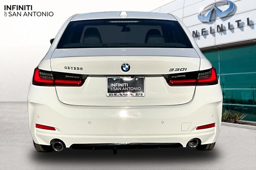 2025 BMW 3 Series 330i