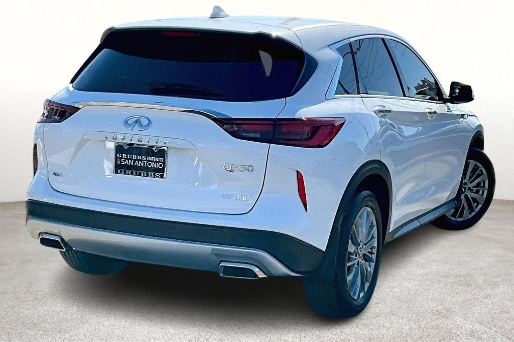 2025 INFINITI QX50 PURE