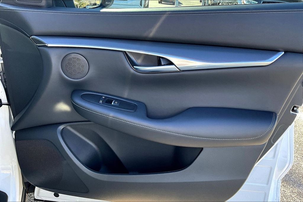 2025 INFINITI QX50 PURE