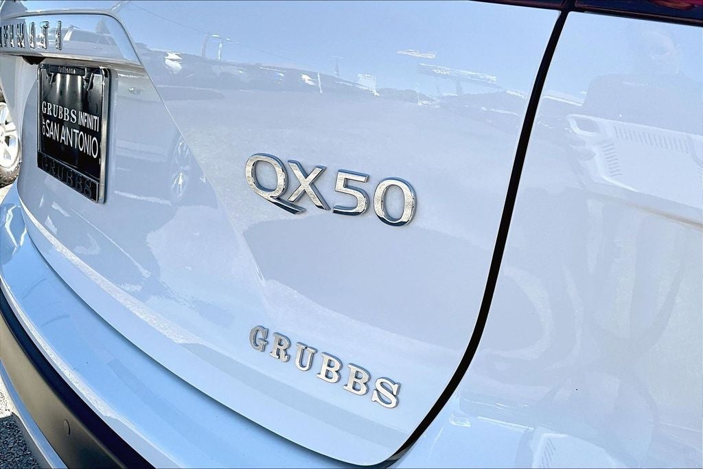 2025 INFINITI QX50 PURE