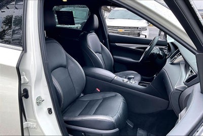 2022 INFINITI QX50 LUXE