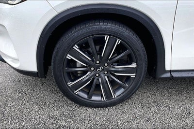 2022 INFINITI QX50 LUXE