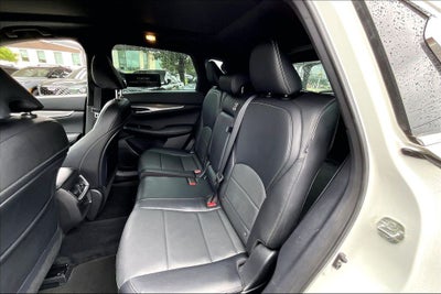 2022 INFINITI QX50 LUXE