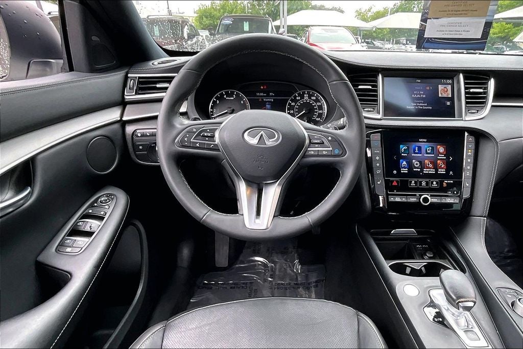 2022 INFINITI QX50 LUXE