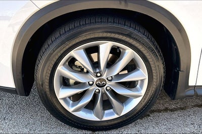 2022 INFINITI QX50 LUXE