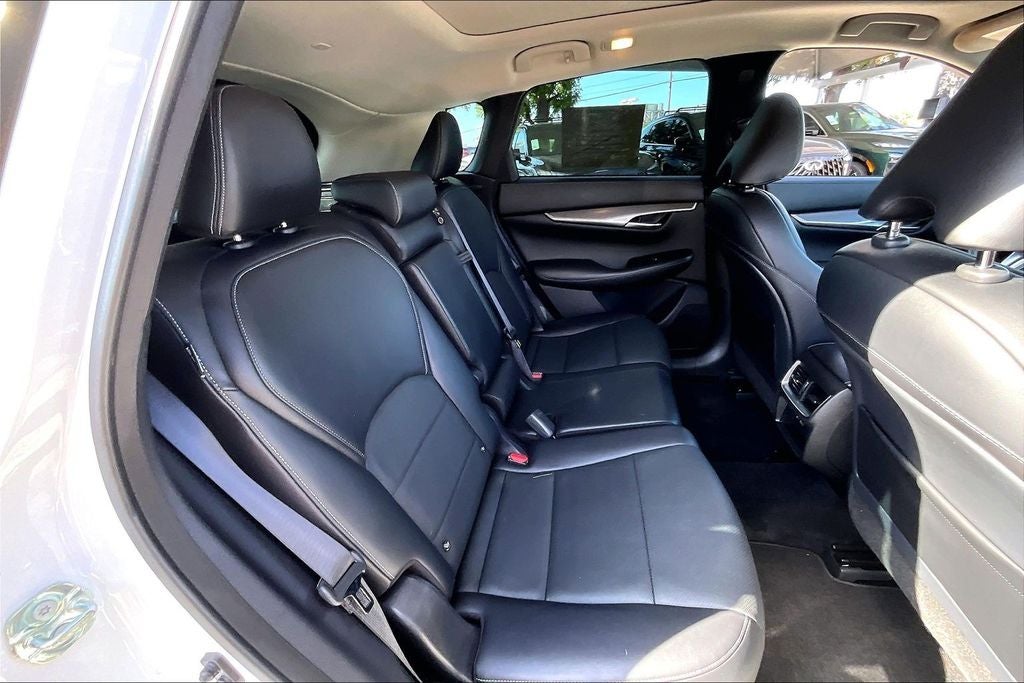 2022 INFINITI QX50 LUXE