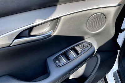 2022 INFINITI QX50 LUXE