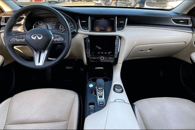 2022 INFINITI QX50 LUXE
