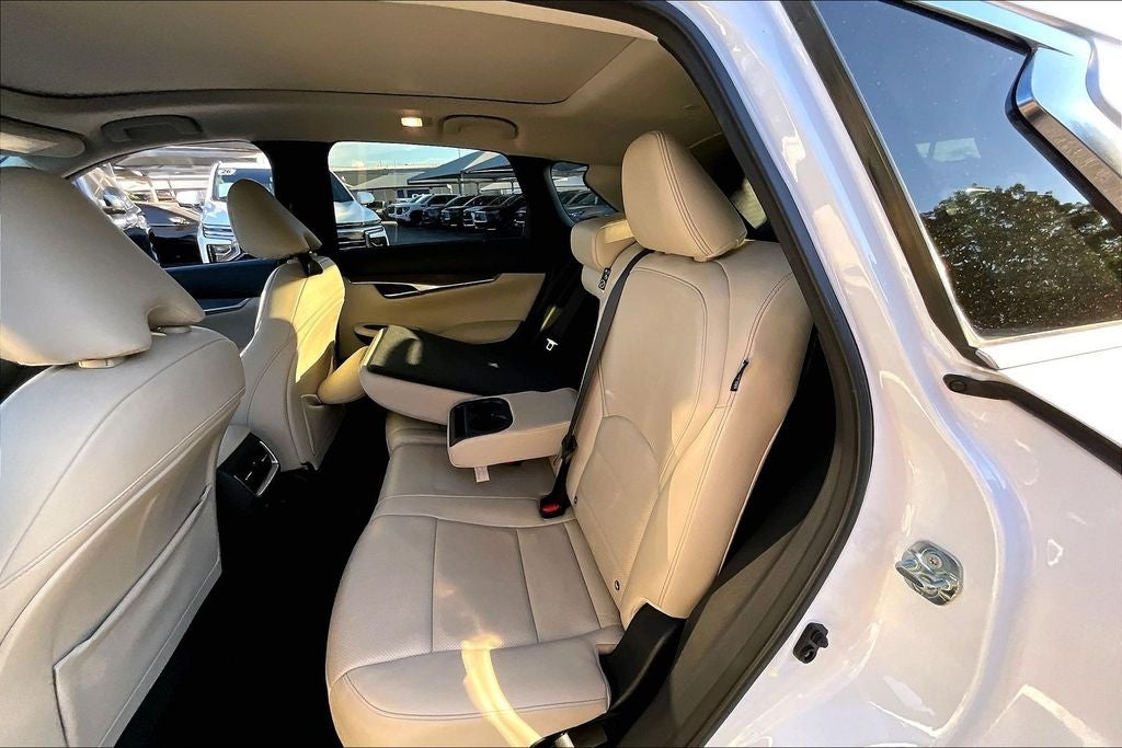 2022 INFINITI QX50 LUXE