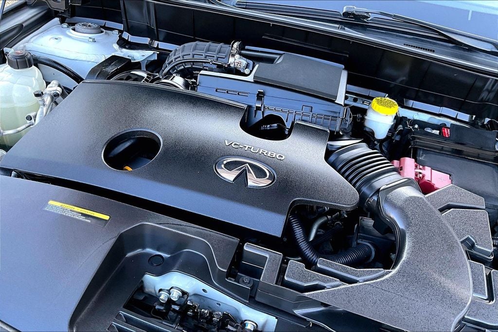 2022 INFINITI QX50 LUXE