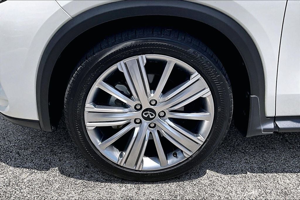 2022 INFINITI QX50 Sensory