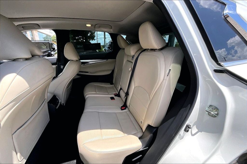 2022 INFINITI QX50 Sensory