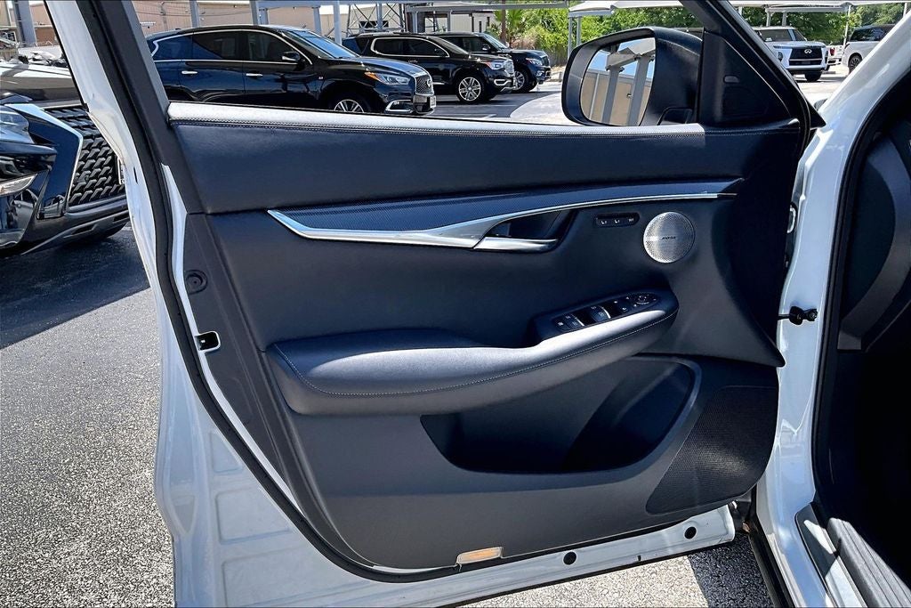 2023 INFINITI QX50 SPORT