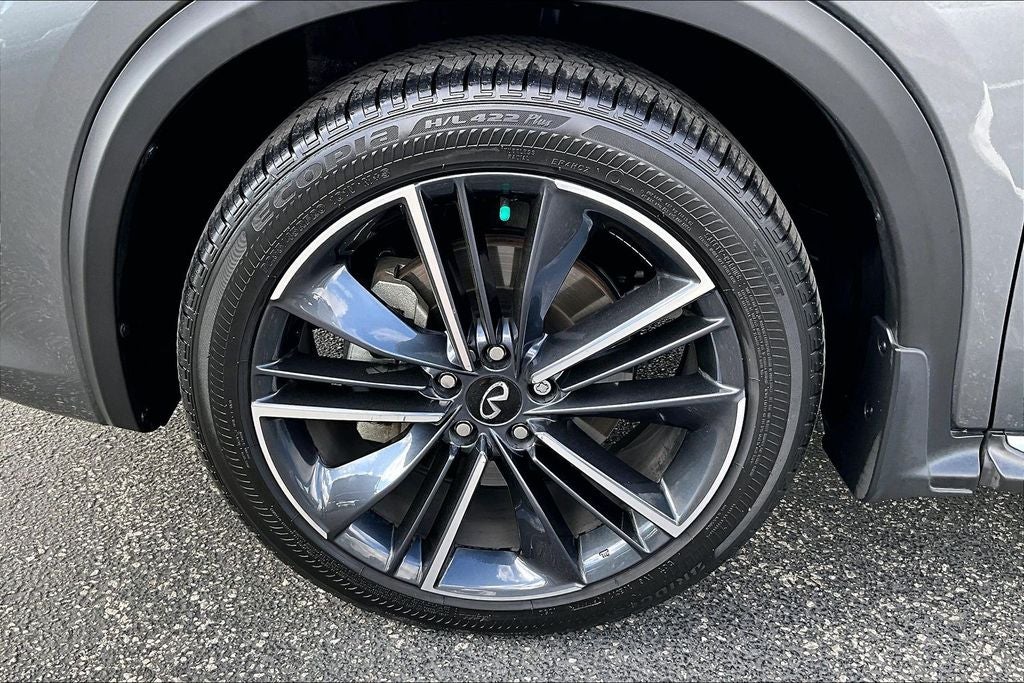 2025 INFINITI QX55 LUXE