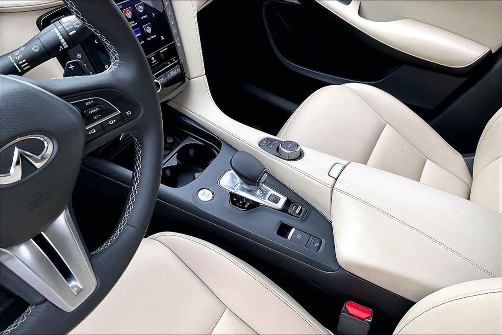 2019 INFINITI QX50 LUXE