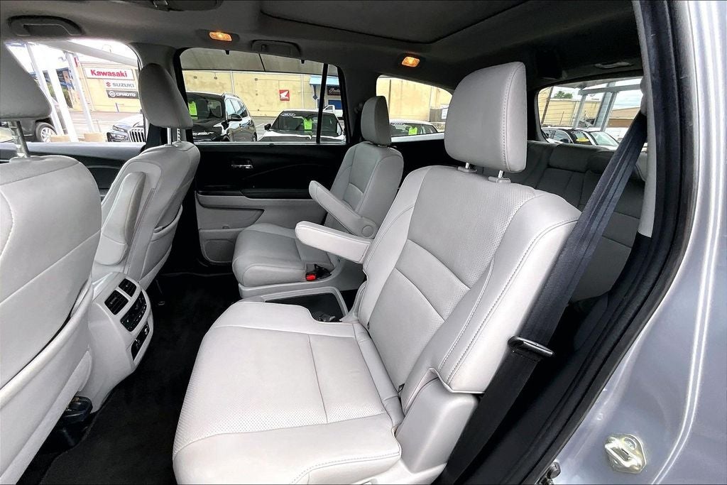2020 Honda Pilot Elite