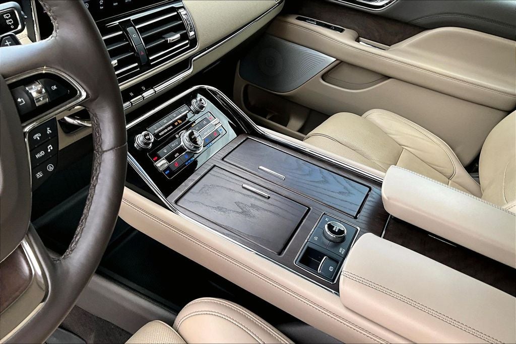 2023 Lincoln Navigator L Reserve