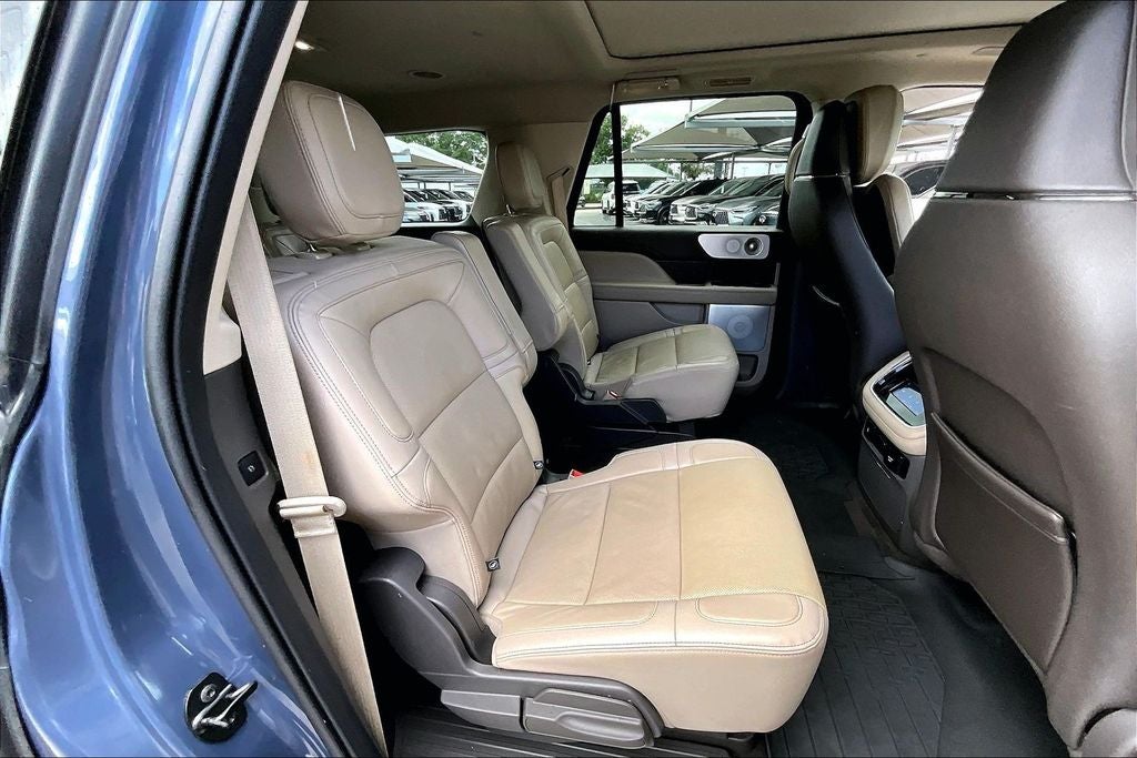 2023 Lincoln Navigator L Reserve