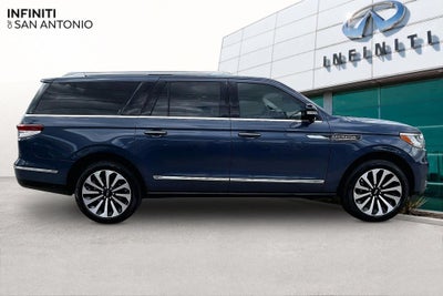 2023 Lincoln Navigator L Reserve