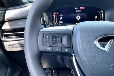 2027 INFINITI QX65 LUXE