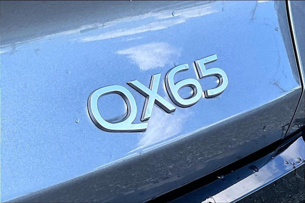 2027 INFINITI QX65 LUXE