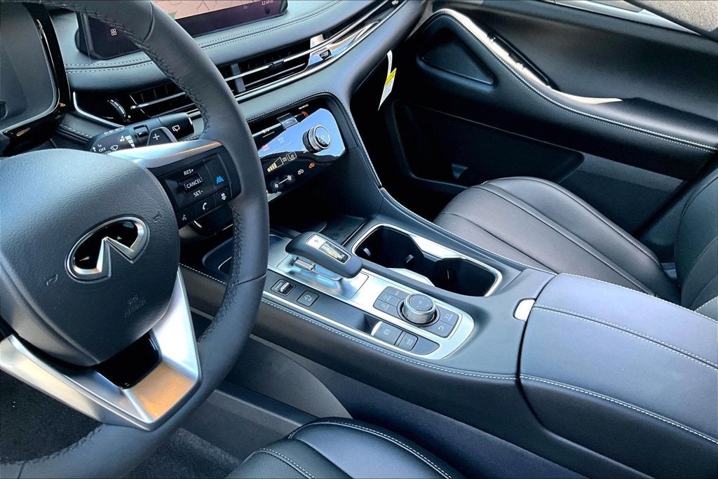 2027 INFINITI QX65 LUXE