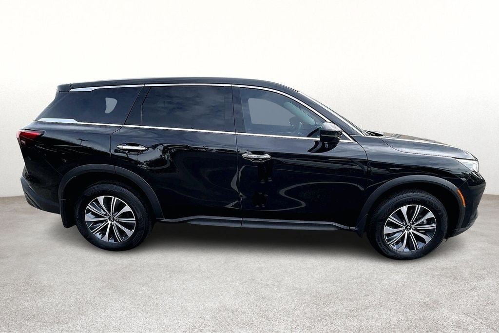 2025 INFINITI QX60 PURE