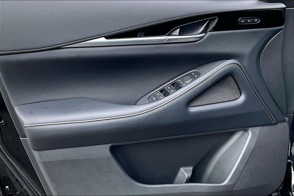 2025 INFINITI QX60 PURE