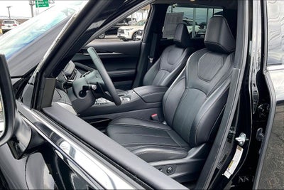 2025 INFINITI QX60 PURE