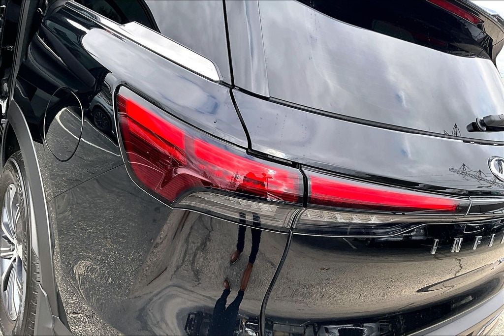 2025 INFINITI QX60 PURE