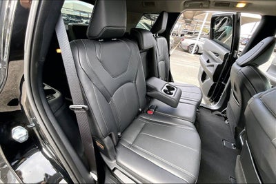 2025 INFINITI QX60 PURE