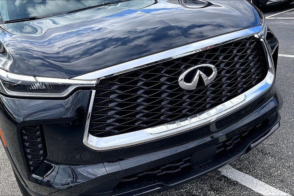 2025 INFINITI QX60 PURE