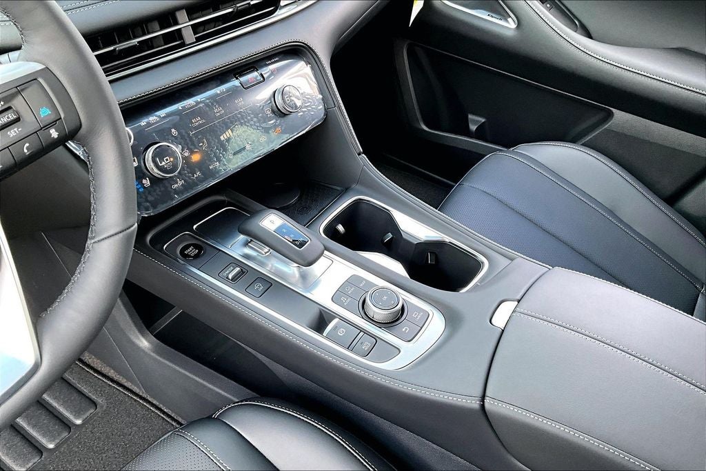 2027 INFINITI QX60 LUXE