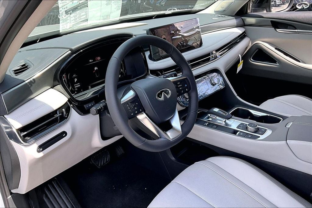2027 INFINITI QX60 LUXE