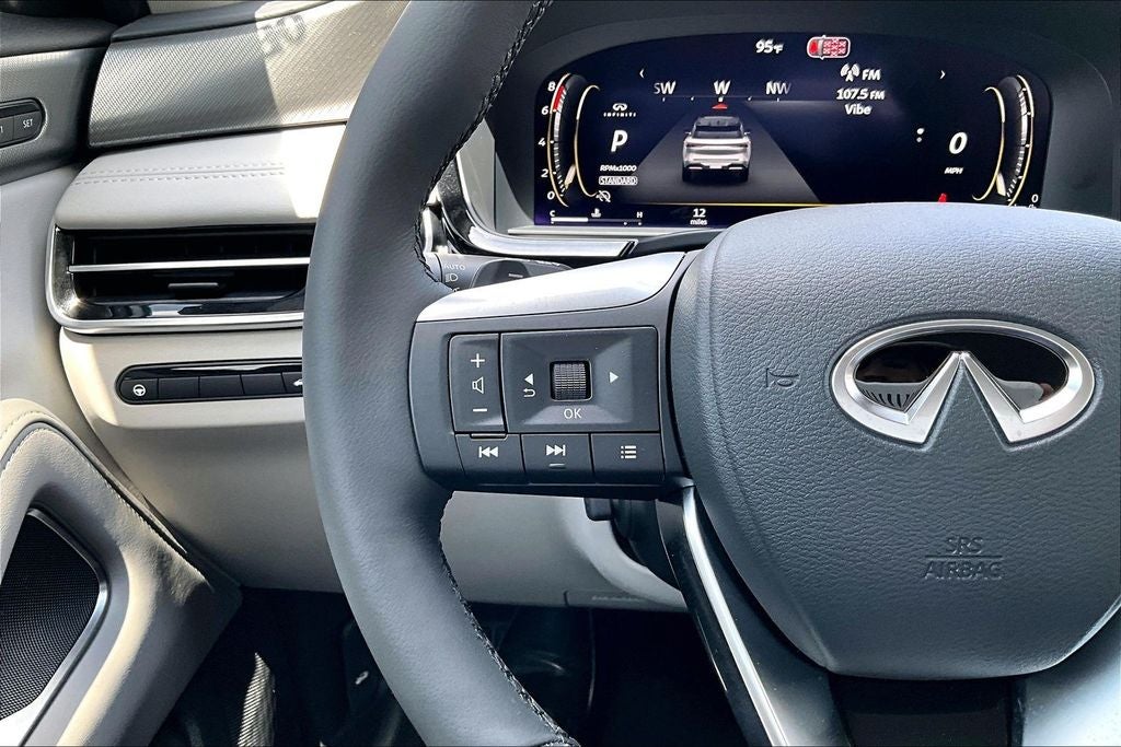 2027 INFINITI QX60 LUXE