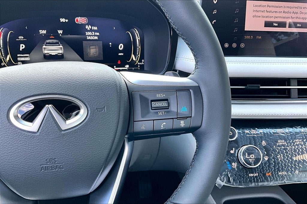 2027 INFINITI QX60 LUXE