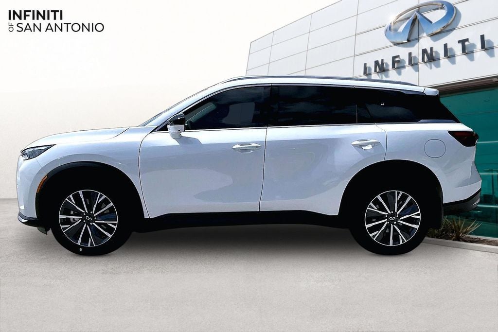 2027 INFINITI QX60 LUXE
