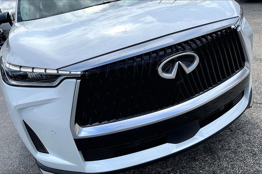 2027 INFINITI QX60 LUXE