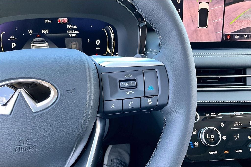 2027 INFINITI QX60 LUXE