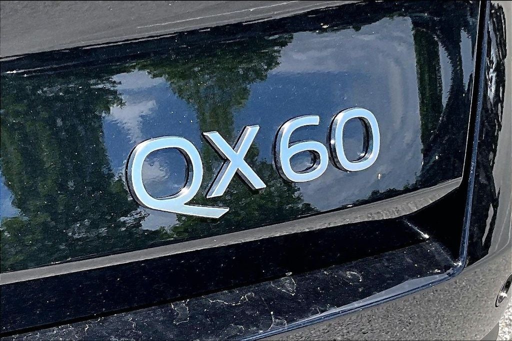 2027 INFINITI QX60 LUXE