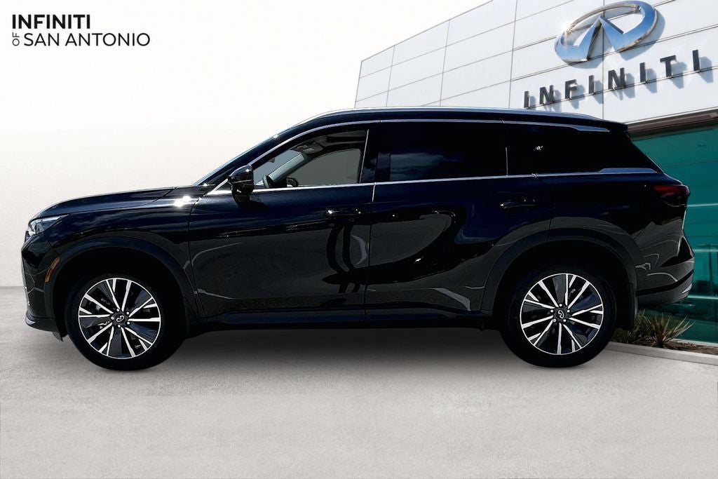 2027 INFINITI QX60 LUXE