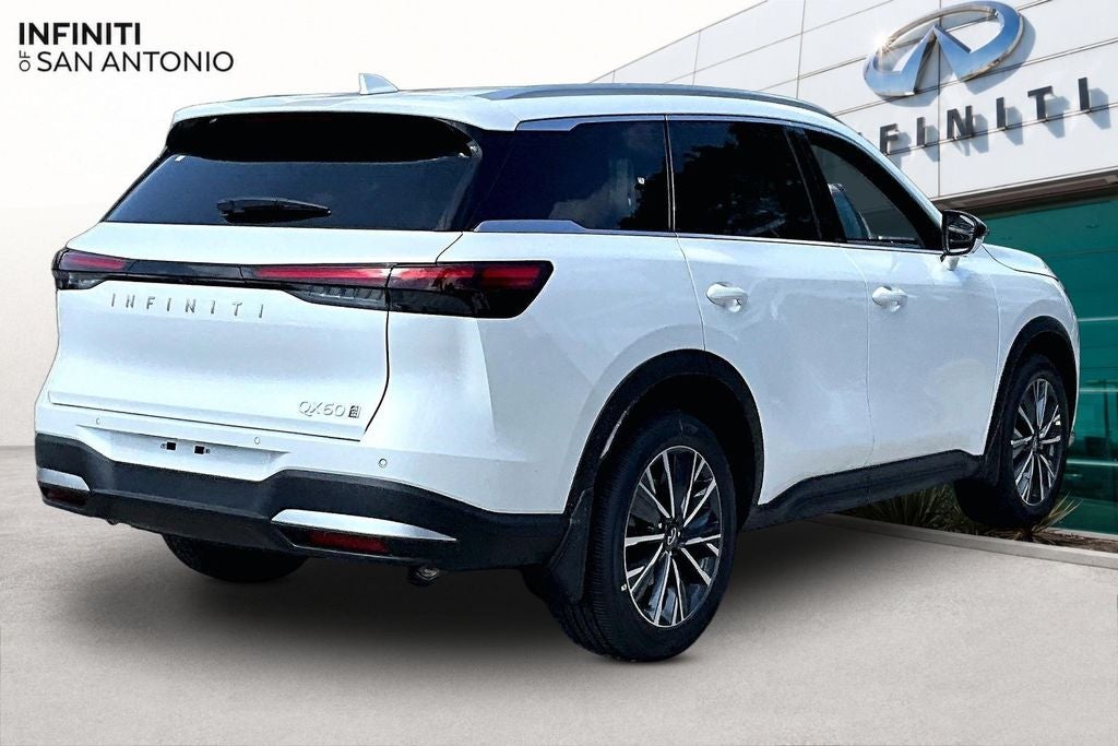 2027 INFINITI QX60 LUXE