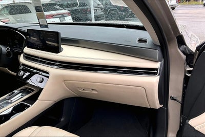 2025 INFINITI QX60 LUXE