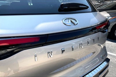 2025 INFINITI QX60 LUXE
